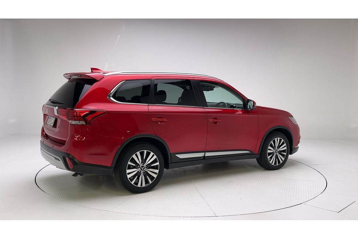 2021 Mitsubishi Outlander LS ZL
