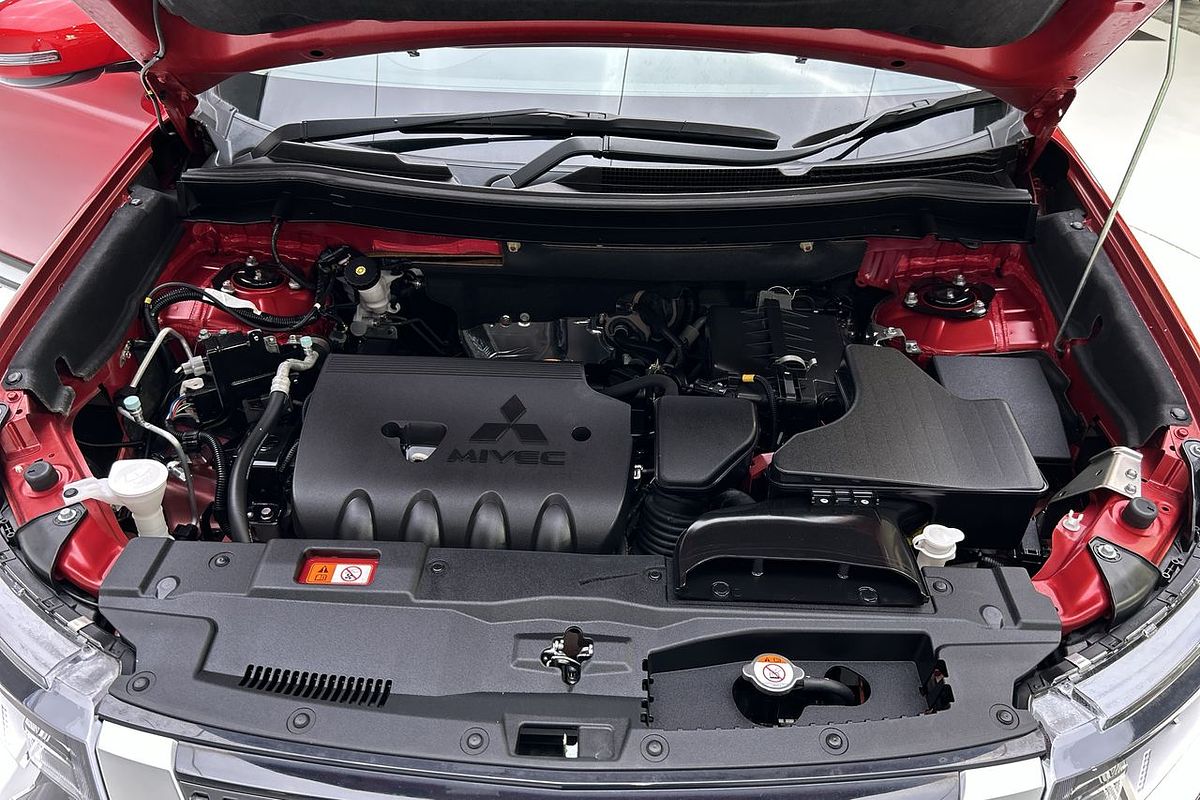 2021 Mitsubishi Outlander LS ZL
