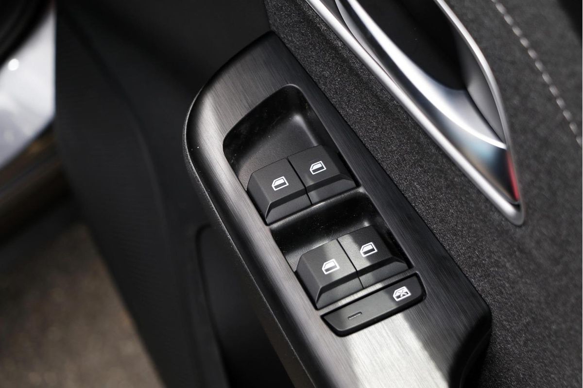 2025 MG ZS Excite Hybrid+ ZS32