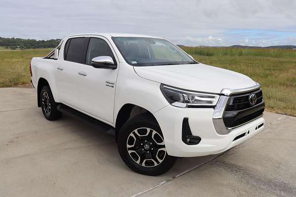 2022 Toyota Hilux SR5 GUN126R 4X4
