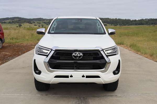 2022 Toyota Hilux SR5 GUN126R 4X4