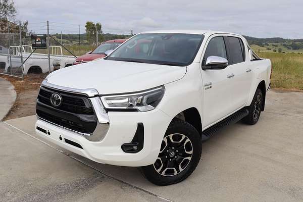 2022 Toyota Hilux SR5 GUN126R 4X4