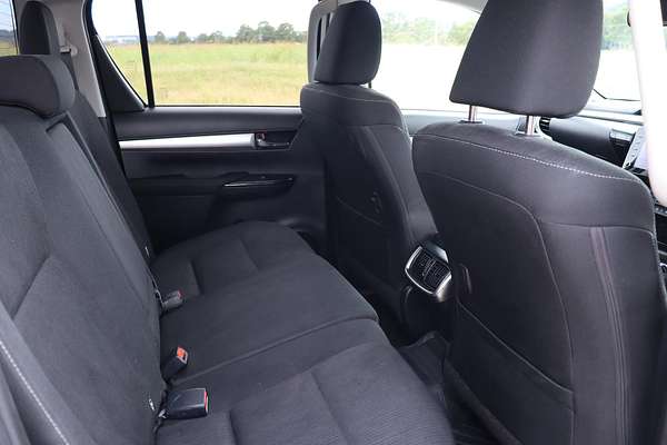 2022 Toyota Hilux SR5 GUN126R 4X4
