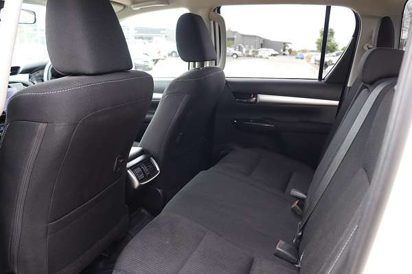 2022 Toyota Hilux SR5 GUN126R 4X4