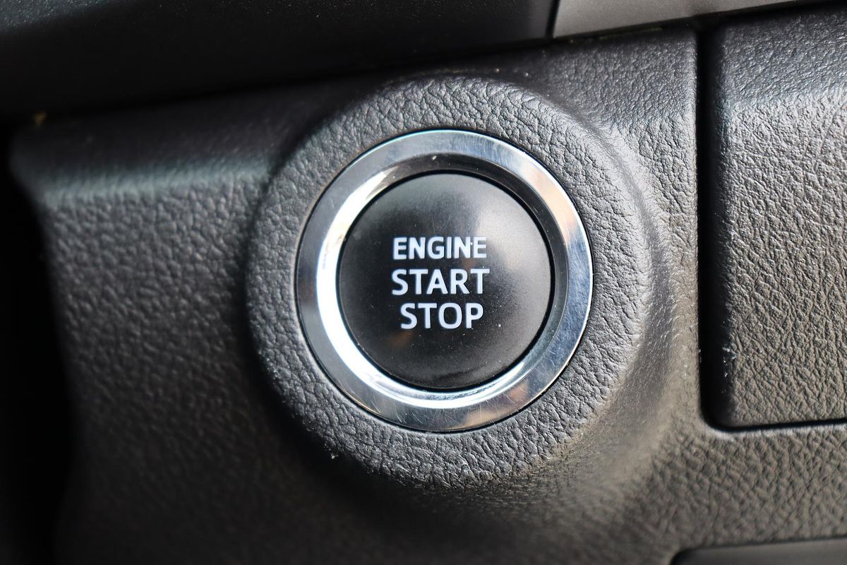 2022 Toyota Hilux SR5 GUN126R 4X4