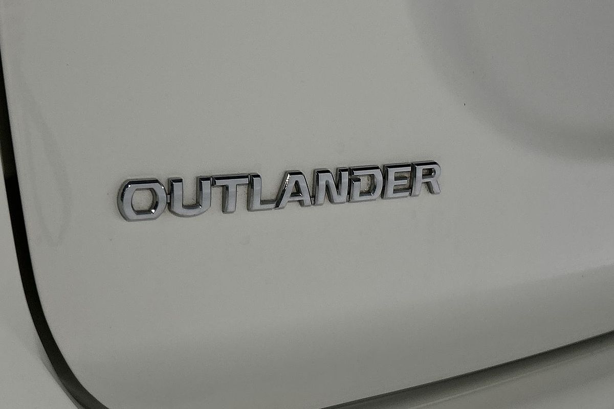 2020 Mitsubishi Outlander ES ADAS ZL