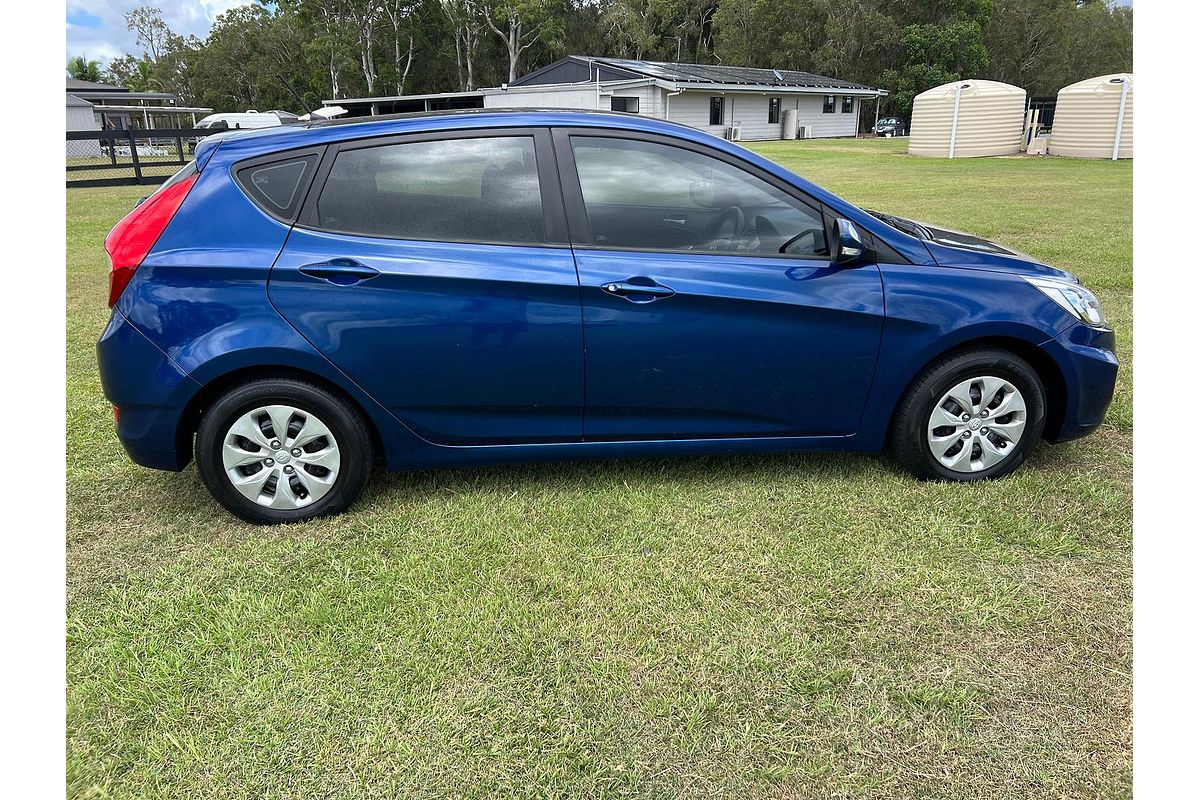 2016 Hyundai Accent Active RB4