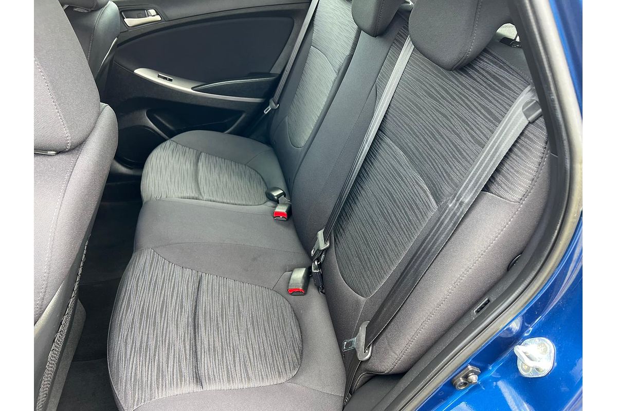 2016 Hyundai Accent Active RB4