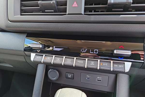 2024 Mitsubishi Triton GLX-R MV 4X4