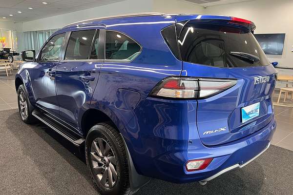 2022 Isuzu MU-X LS-U