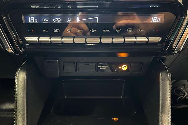 2022 Isuzu MU-X LS-U