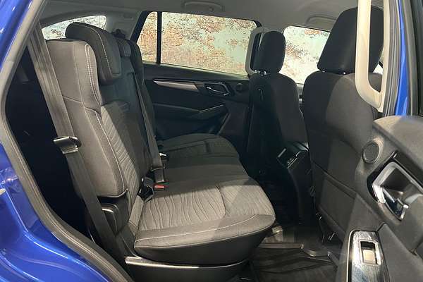 2022 Isuzu MU-X LS-U