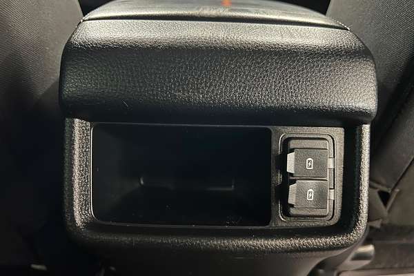 2022 Isuzu MU-X LS-U