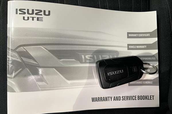 2022 Isuzu MU-X LS-U