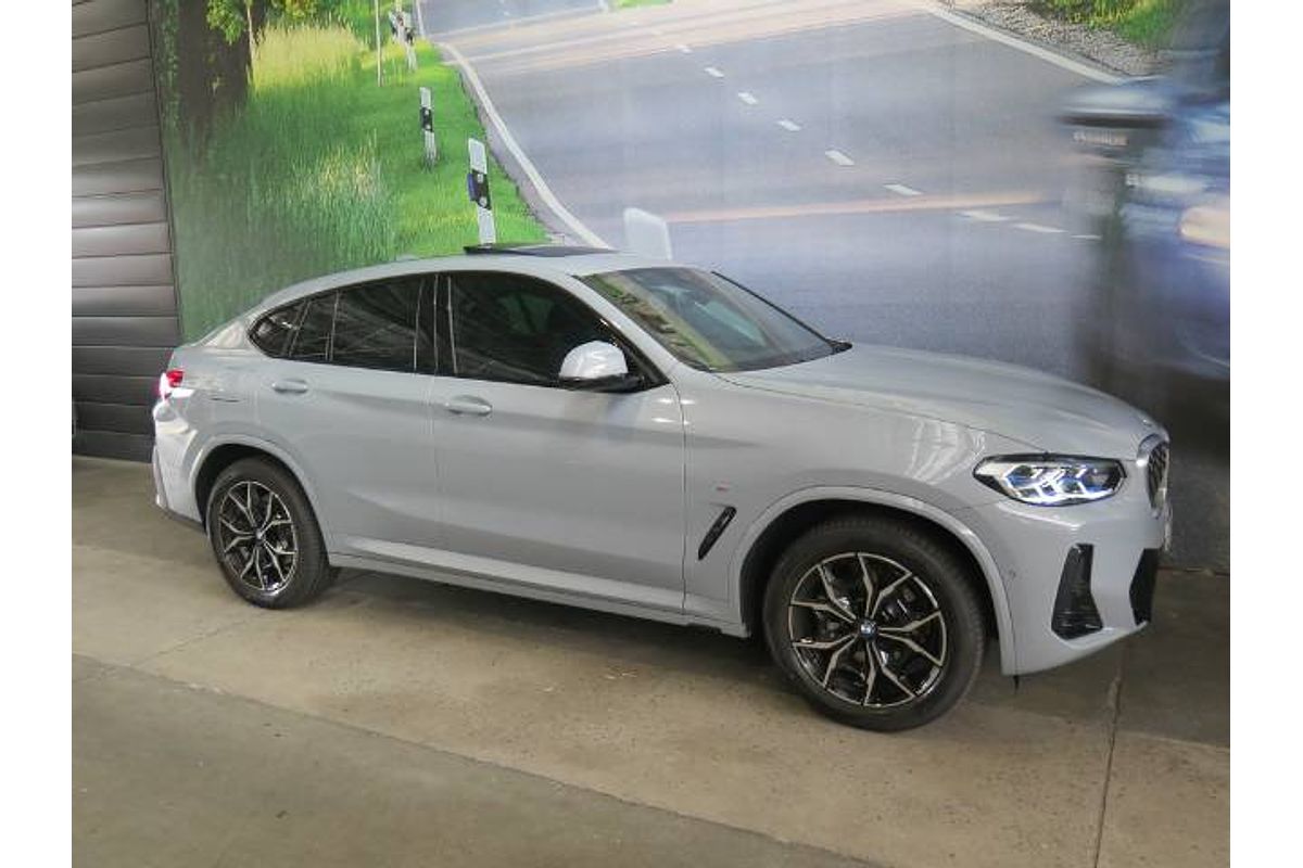 2022 BMW X4 M SPORT