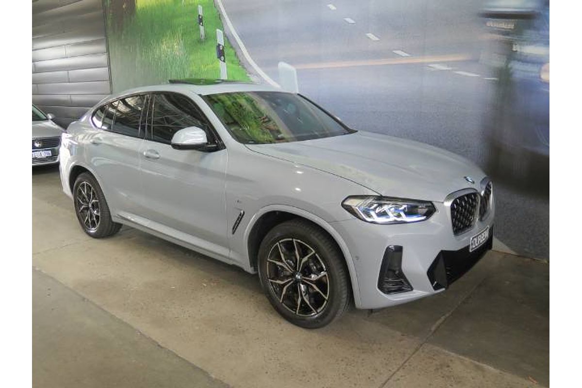 2022 BMW X4 M SPORT