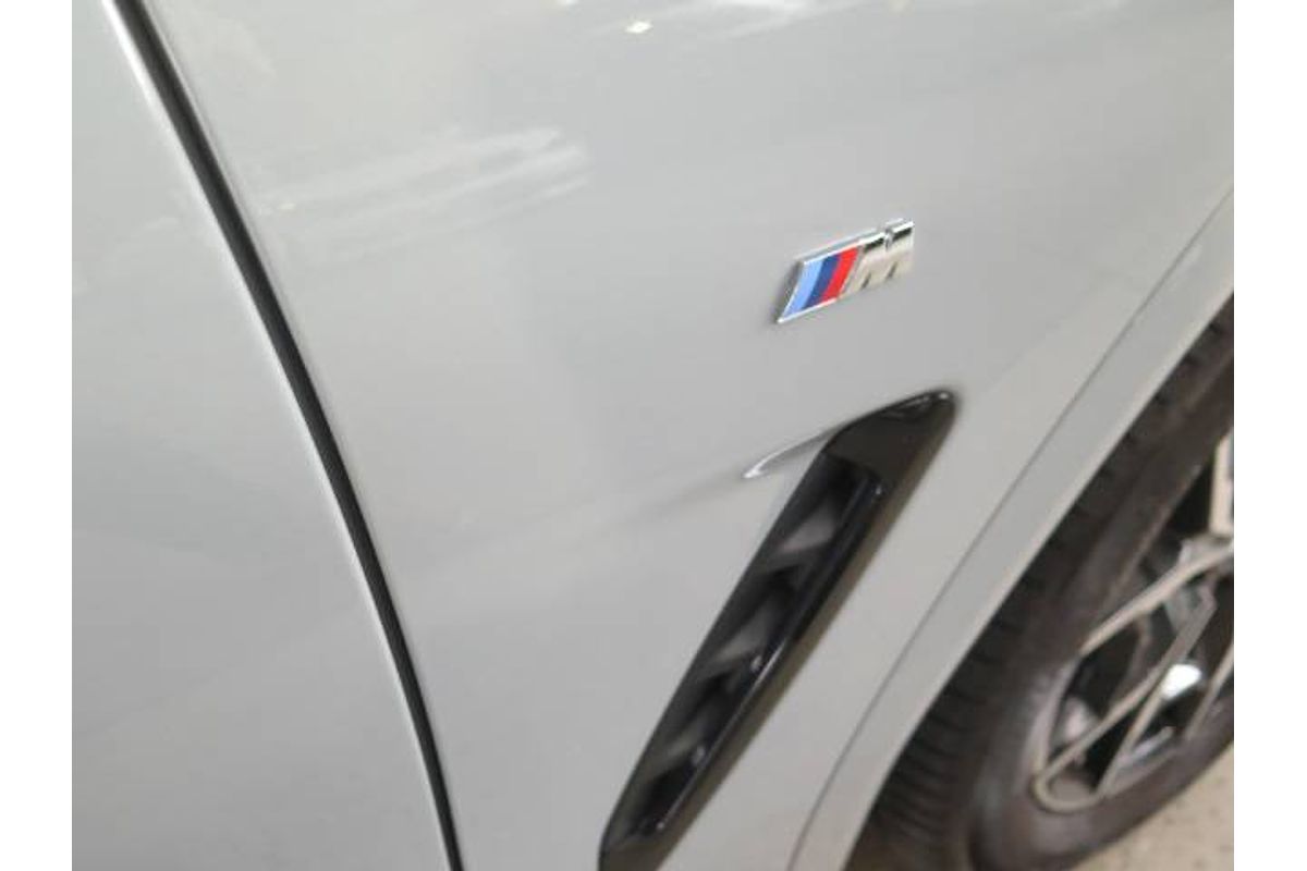 2022 BMW X4 M SPORT