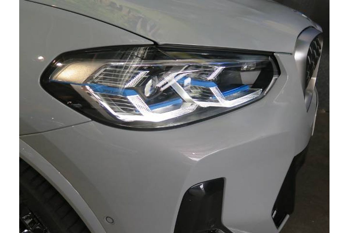 2022 BMW X4 M SPORT