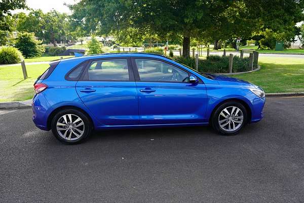 2017 Hyundai i30 Active GD4 Series 2 Update