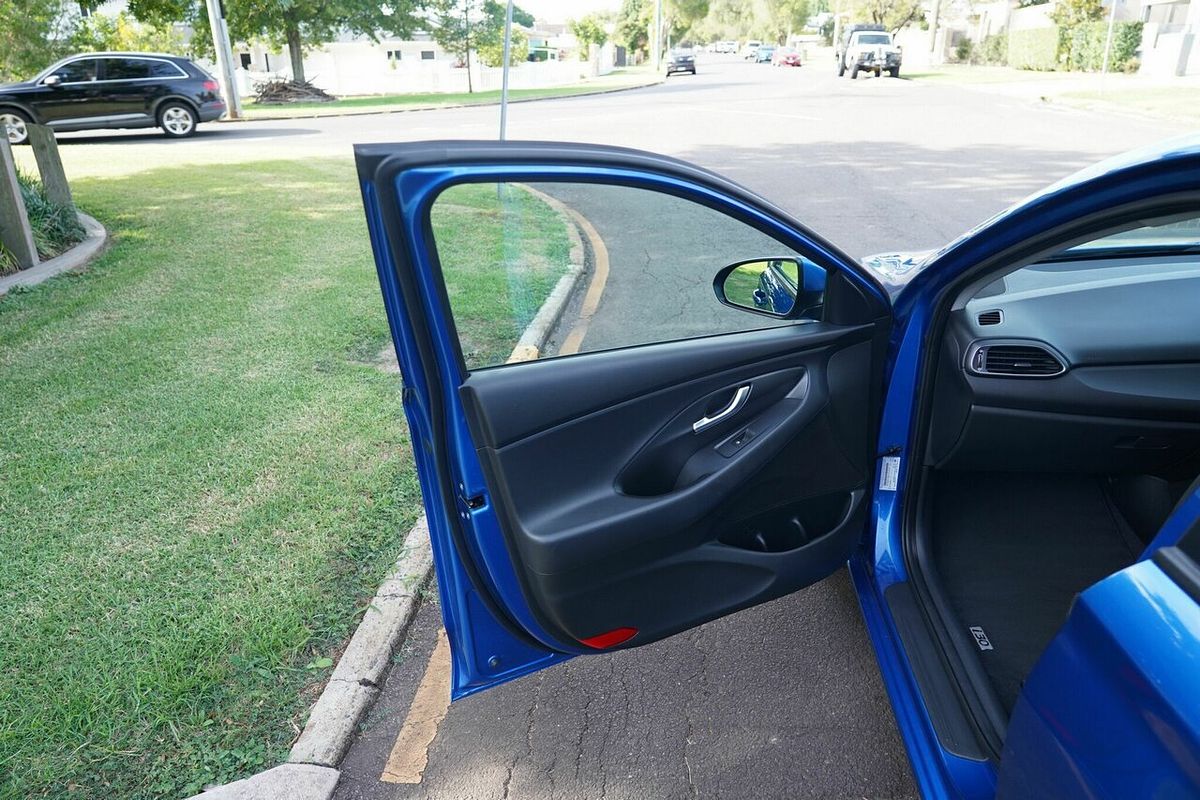 2017 Hyundai i30 Active GD4 Series 2 Update