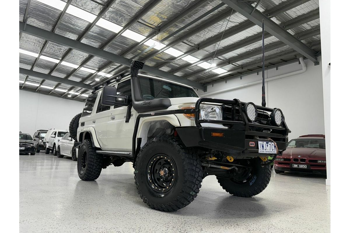 2011 Toyota Landcruiser Workmate VDJ76R