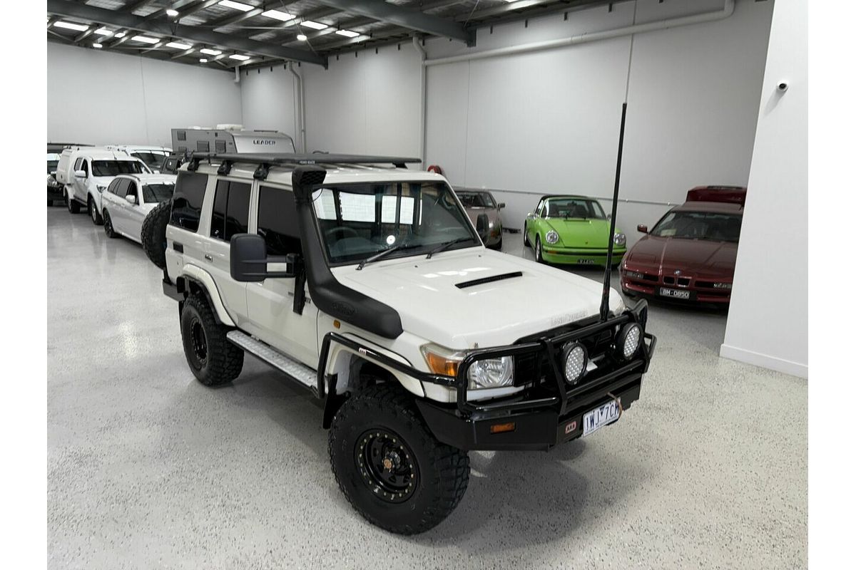 2011 Toyota Landcruiser Workmate VDJ76R