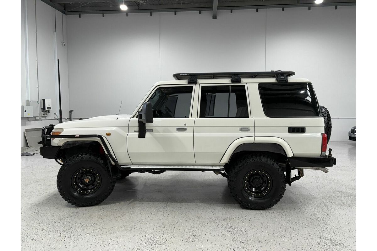 2011 Toyota Landcruiser Workmate VDJ76R