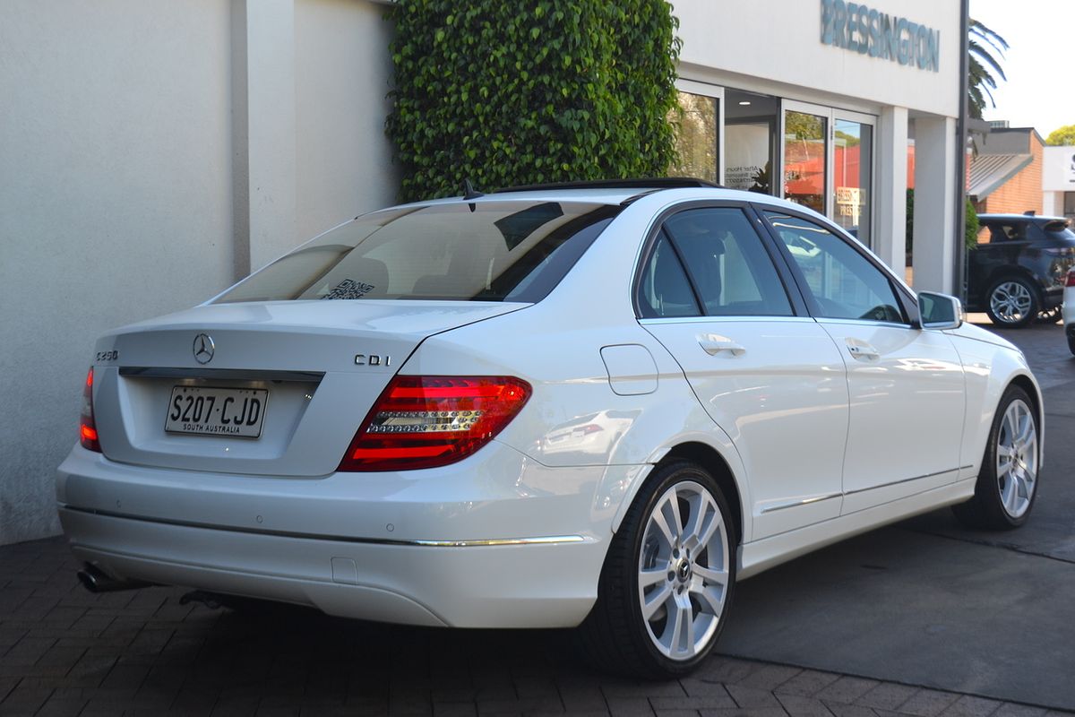 2012 Mercedes-Benz C-Class C250 CDI BlueEFFICIENCY Avantgarde W204