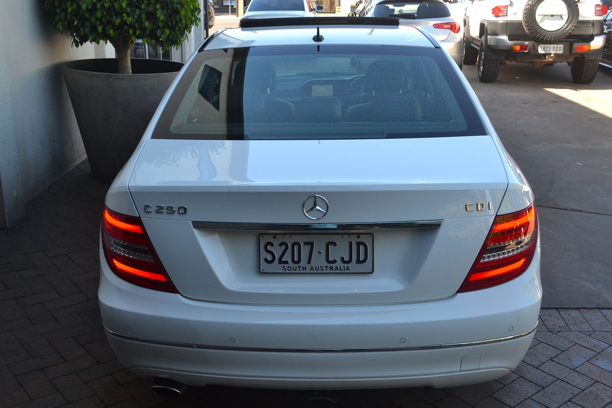 2012 Mercedes-Benz C-Class C250 CDI BlueEFFICIENCY Avantgarde W204