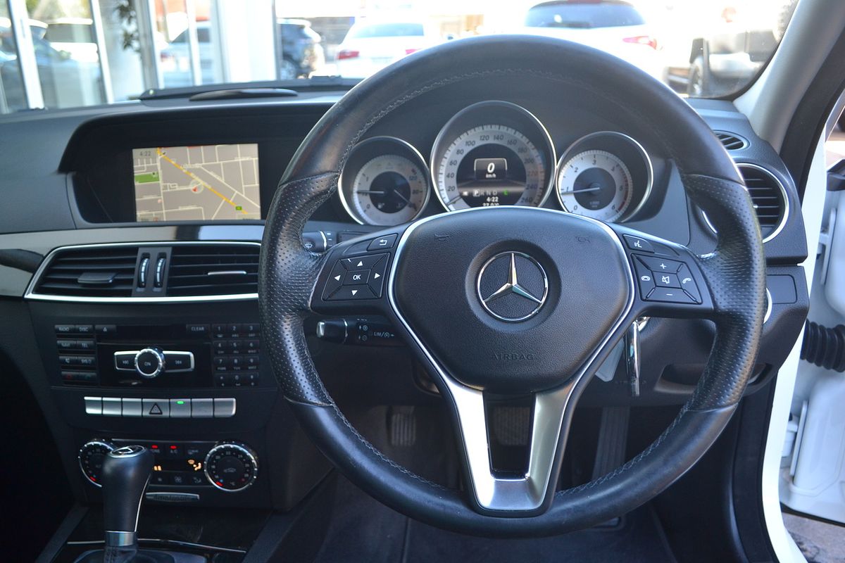 2012 Mercedes-Benz C-Class C250 CDI BlueEFFICIENCY Avantgarde W204