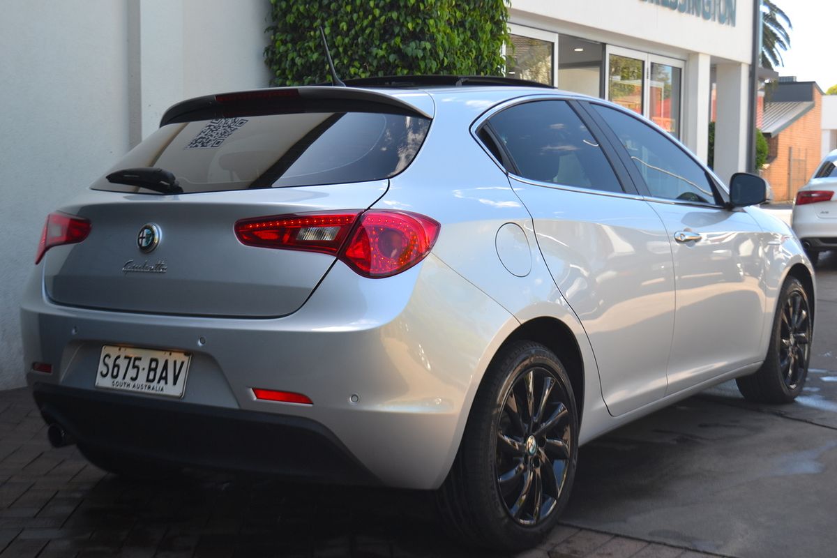 2013 Alfa Romeo Giulietta Progression Series 0