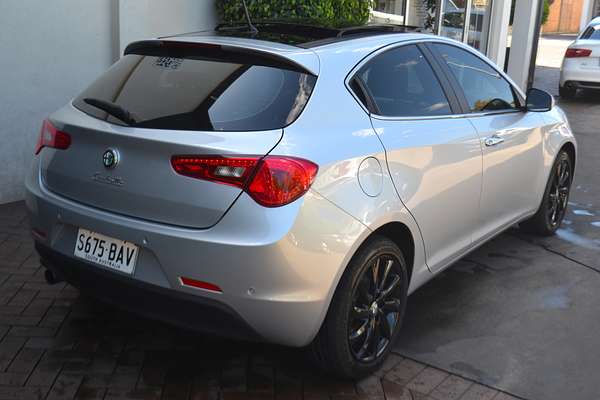 2013 Alfa Romeo Giulietta Progression Series 0