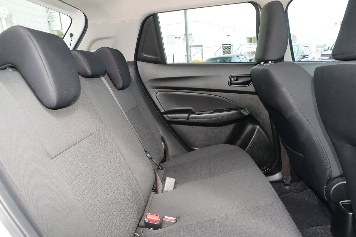 2019 Suzuki Swift GL Navigator AZ