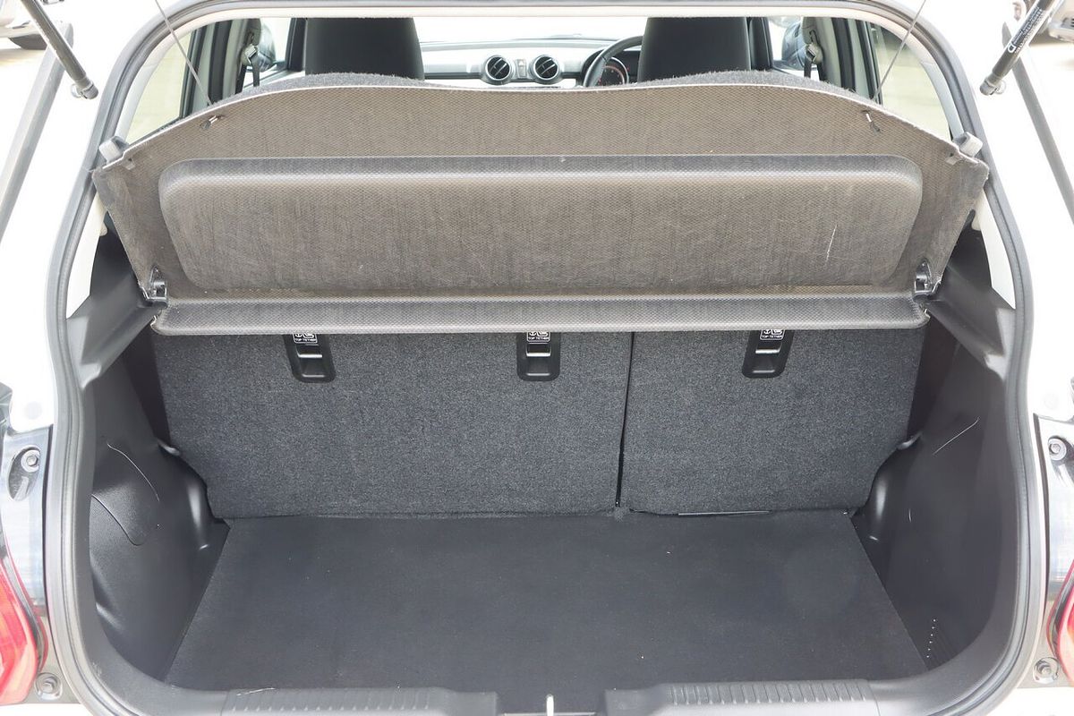 2019 Suzuki Swift GL Navigator AZ
