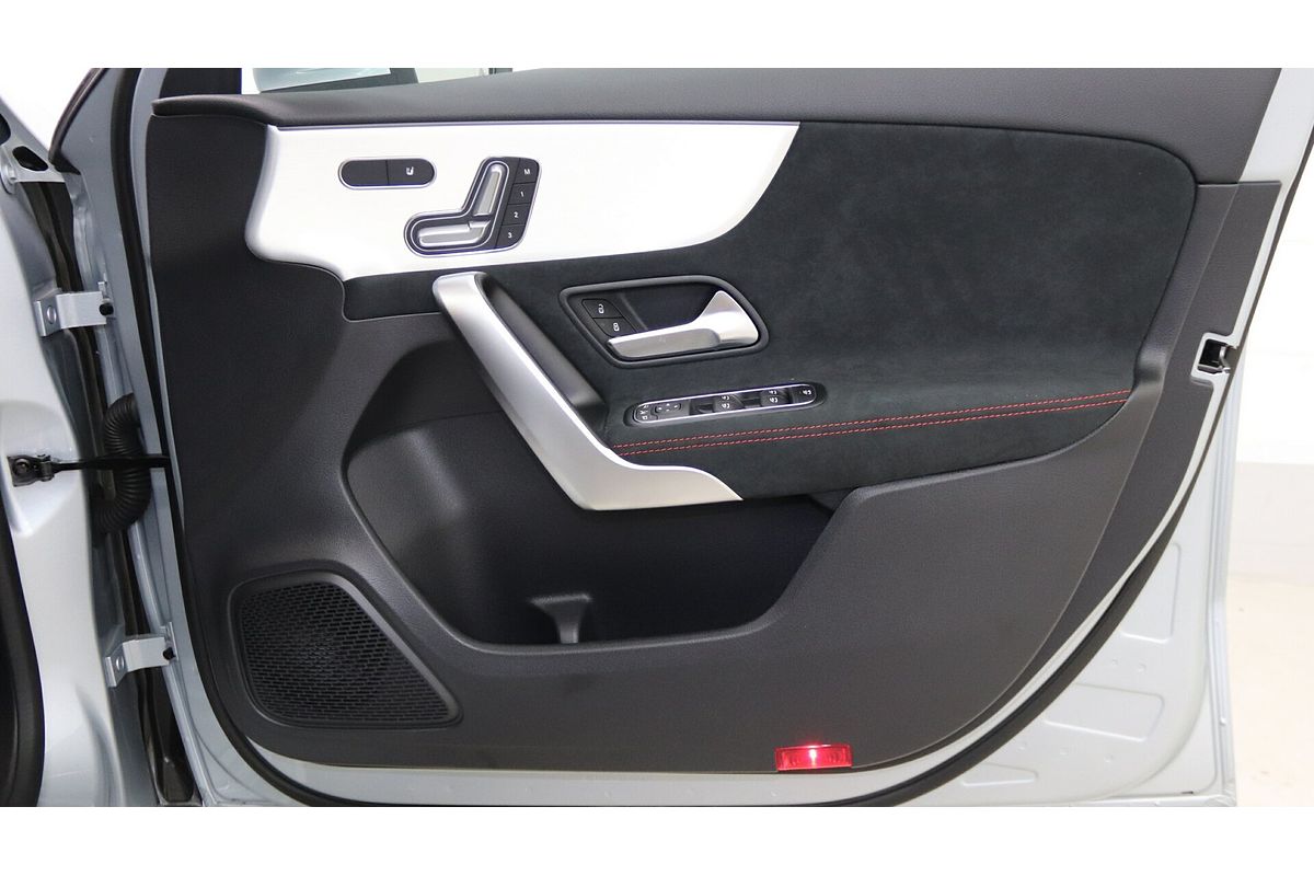 2025 Mercedes-Benz A-Class A200 W177