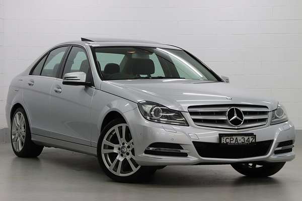 2013 Mercedes-Benz C-Class C300 Avantgarde W204