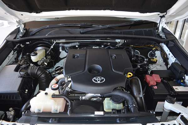 2018 Toyota Hilux SR5 GUN126R 4X4