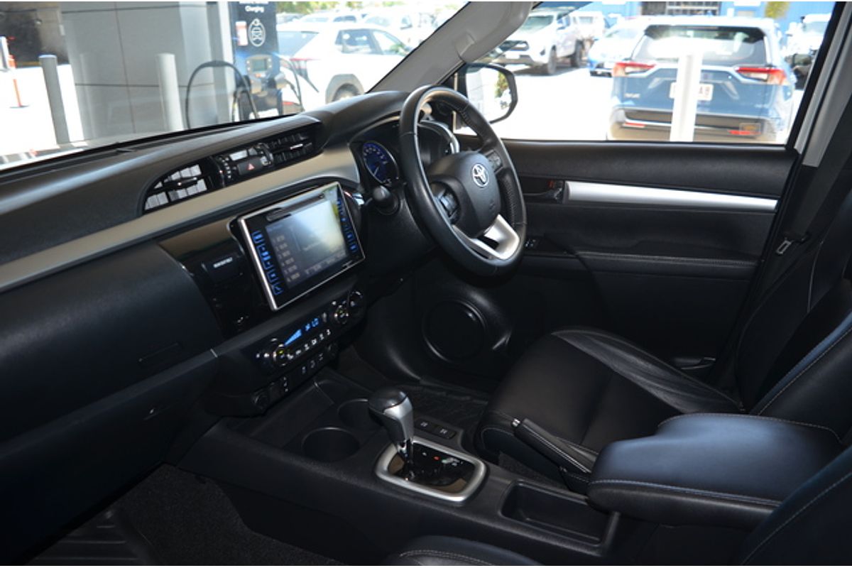 2018 Toyota Hilux SR5 GUN126R 4X4