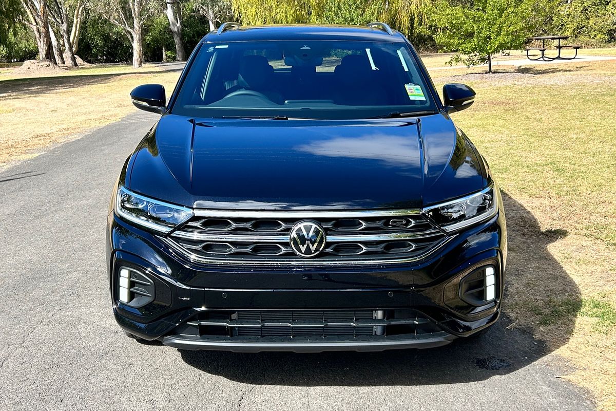 2024 Volkswagen T-Roc 140TSI R-Line D11