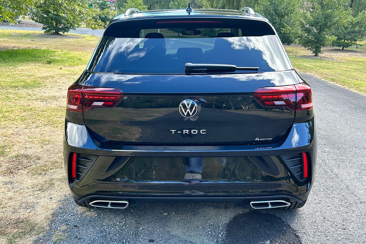 2024 Volkswagen T-Roc 140TSI R-Line D11