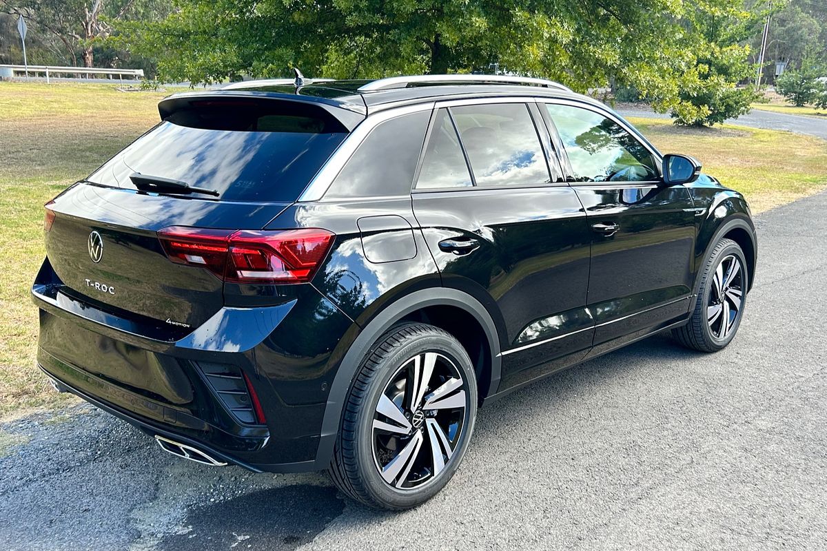 2024 Volkswagen T-Roc 140TSI R-Line D11