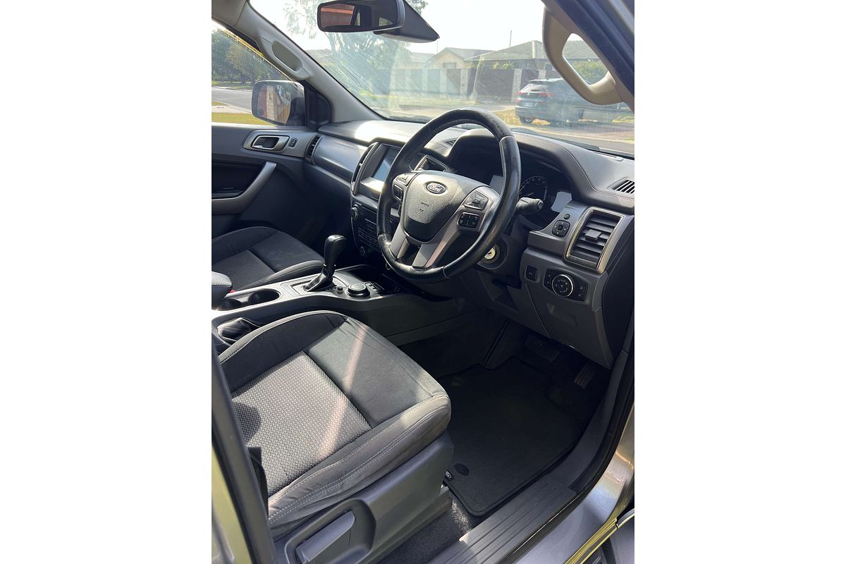 2017 Ford Everest Trend UA