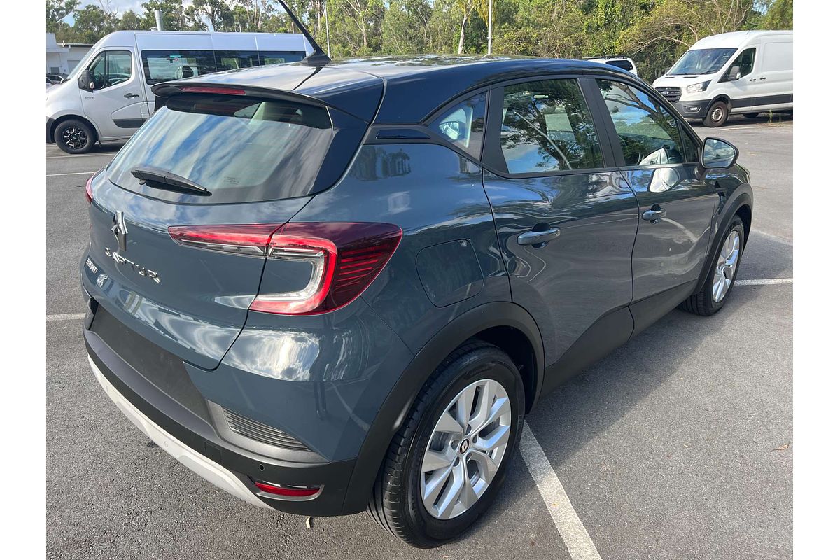 2022 Renault Captur Life XJB
