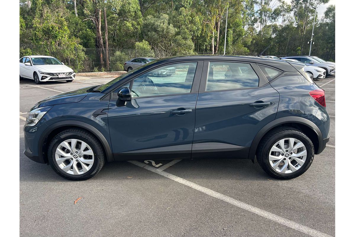 2022 Renault Captur Life XJB