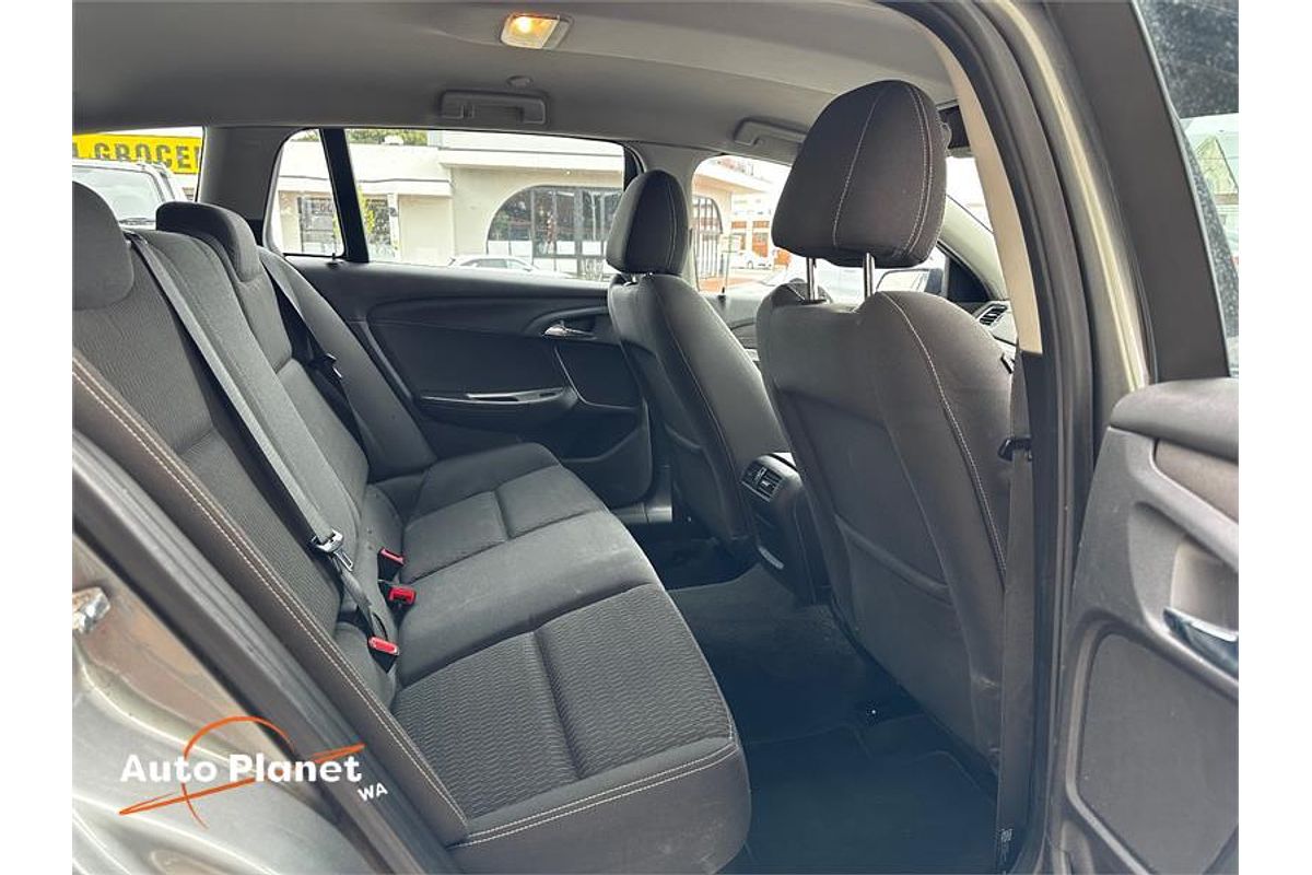 2014 Holden COMMODORE EVOKE VF