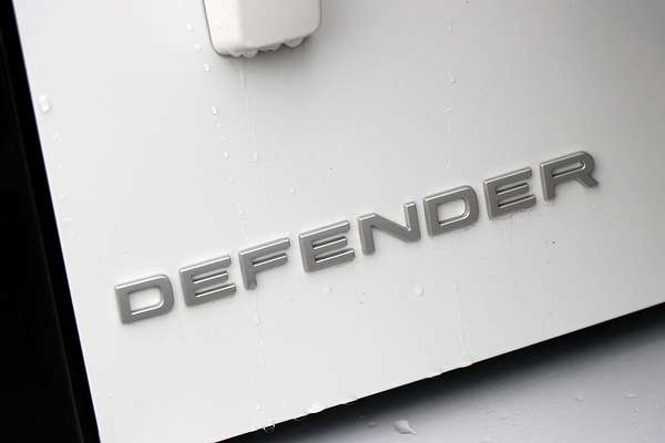 2024 Land Rover Defender 110 P300 S L663