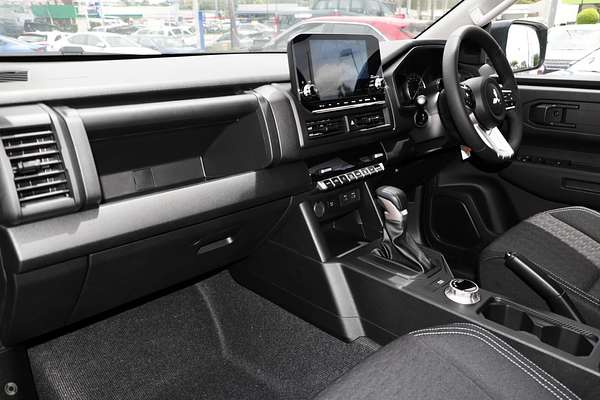 2024 Mitsubishi Triton GLX-R MV 4X4