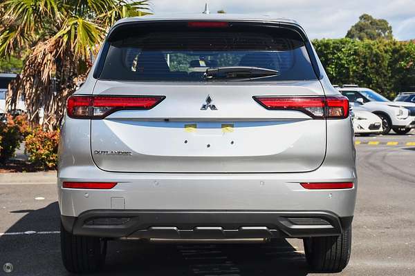 2024 Mitsubishi Outlander ES ZM