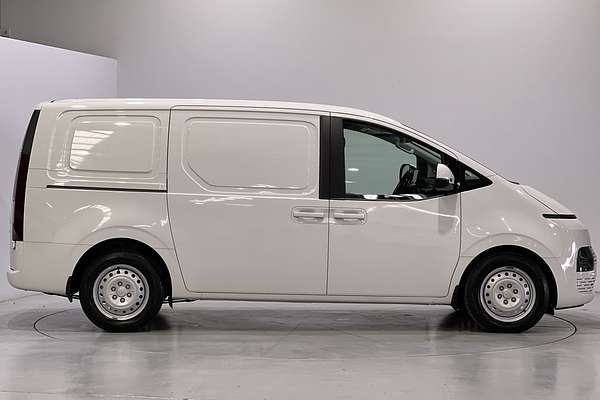 2022 Hyundai STARIA LOAD US4.V1