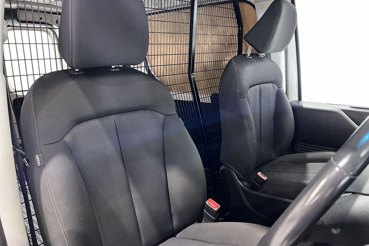 2022 Hyundai STARIA LOAD US4.V1
